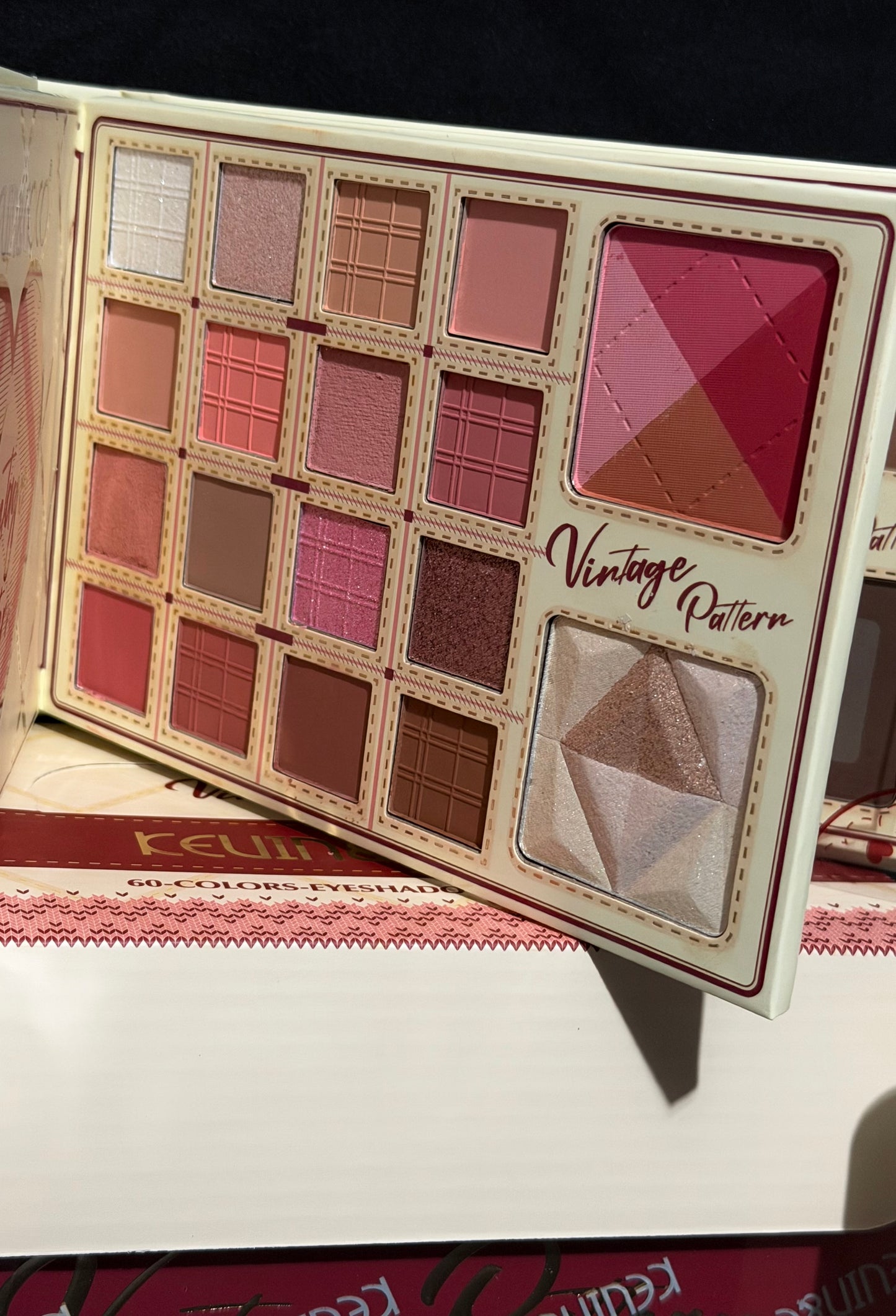 K&C Vintage Eyeshadow