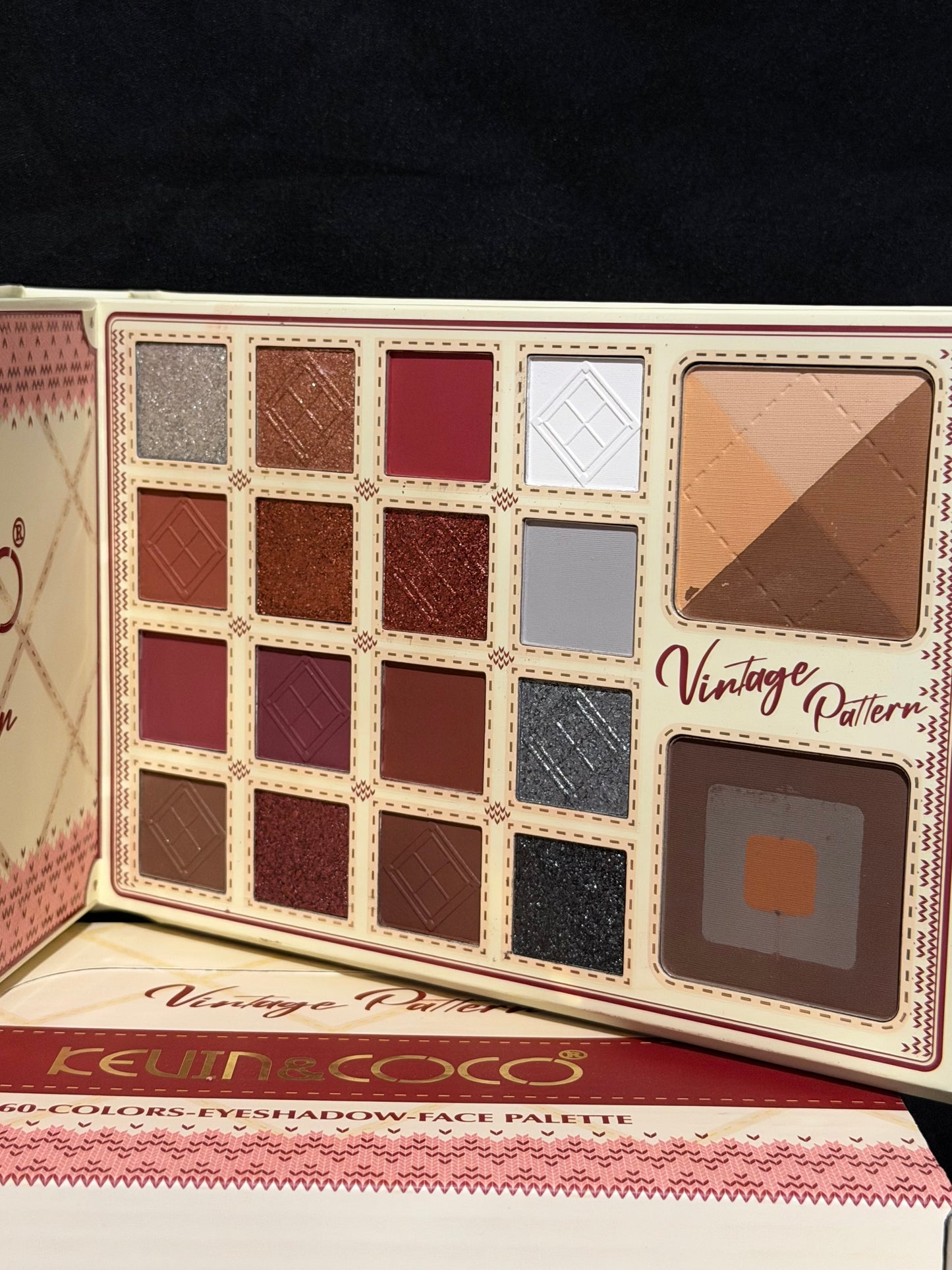 K&C Vintage Eyeshadow
